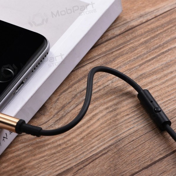 Audio sovitin Hoco UPA02 AUX 3,5mm į 3,5mm (musta) Audio sovitin Hoco UPA02 AUX 3,5mm į 3,5mm (musta)